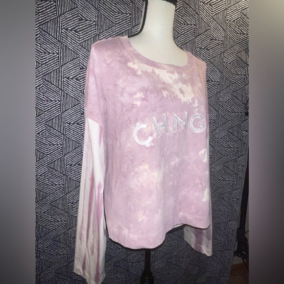 3/$10 NWOT 𝗖𝗛𝗡𝗚𝗘 long sleeve crop top - Picture 9 of 16